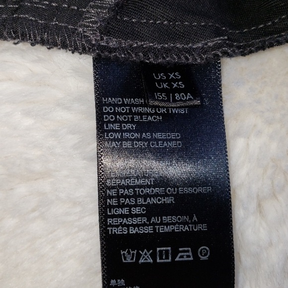 UO Cargo Shortalls - Picture 5 of 10